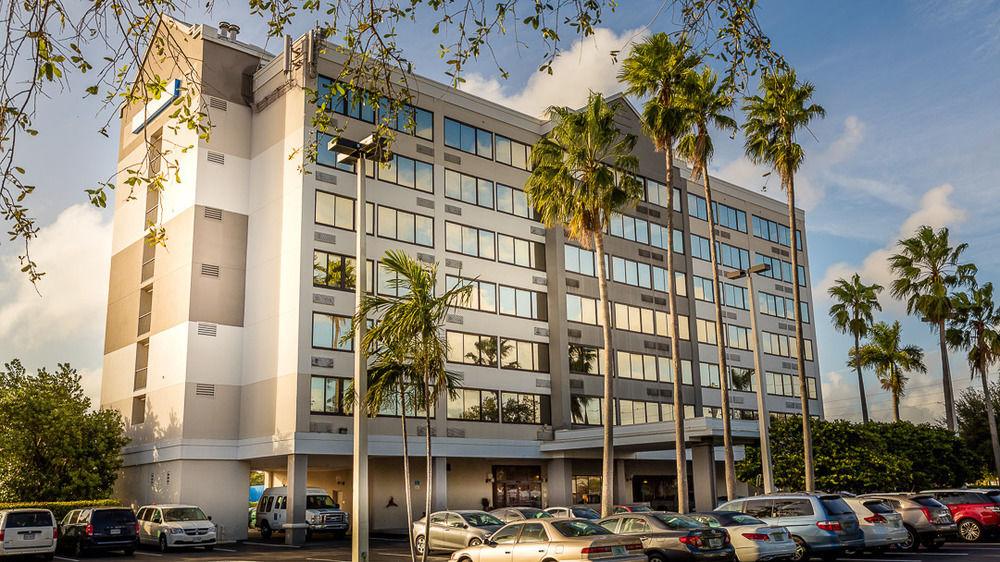 Four Points By Sheraton Fort Lauderdale Airport/Cruise Port Exterior photo